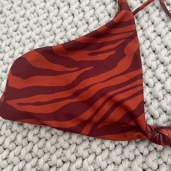 Skatie X Rocky Barnes• ‘Sarah’ Bikini Top in BEACHWOOD - Picture 9 of 14